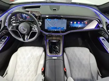 2025 Mercedes-Benz E-Класс с пробегом 14 223 км