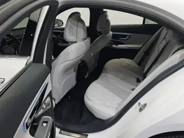 2025 Mercedes-Benz E-Класс с пробегом 14 223 км