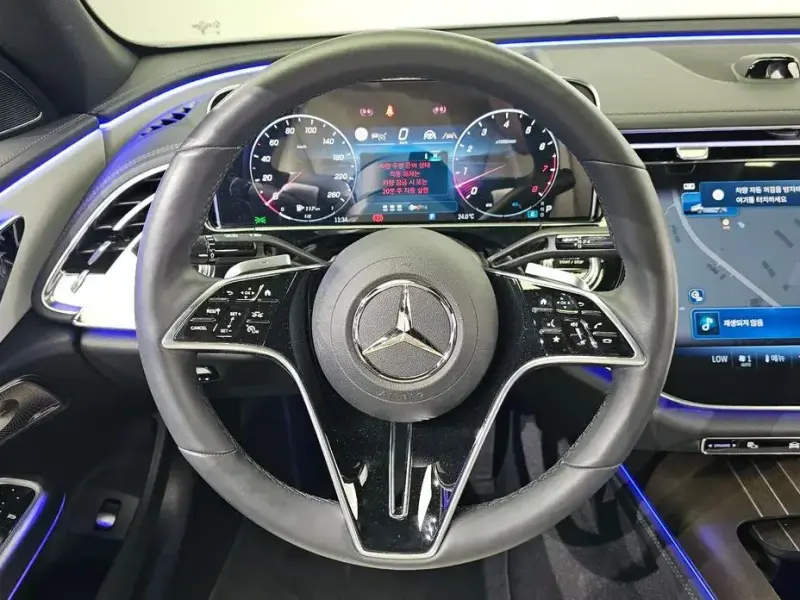 2025 Mercedes-Benz E-Класс с пробегом 14 223 км