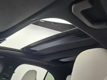 2025 Mercedes-Benz E-Класс с пробегом 14 223 км