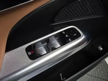 2024 Mercedes-Benz E-Класс с пробегом 21 864 км