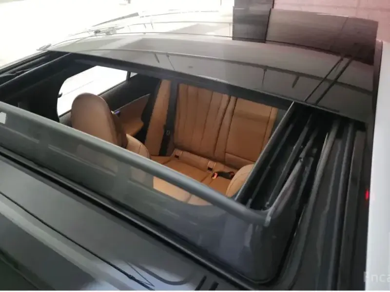 2025 Mercedes-Benz E-Класс с пробегом 13 800 км