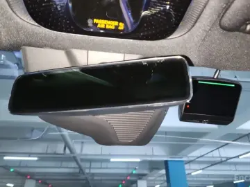 2025 Mercedes-Benz E-Класс с пробегом 13 800 км