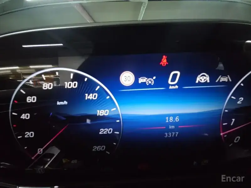 2025 Mercedes-Benz E-Класс с пробегом 3 377 км