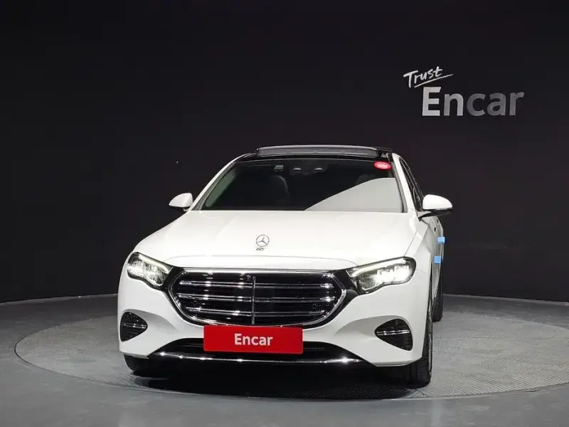 2024 Mercedes-Benz E-Класс с пробегом 30 304 км