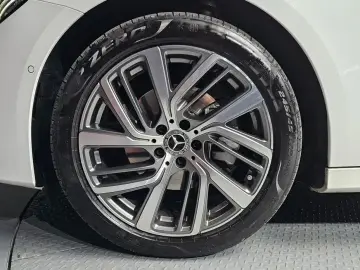 2024 Mercedes-Benz E-Класс с пробегом 30 304 км