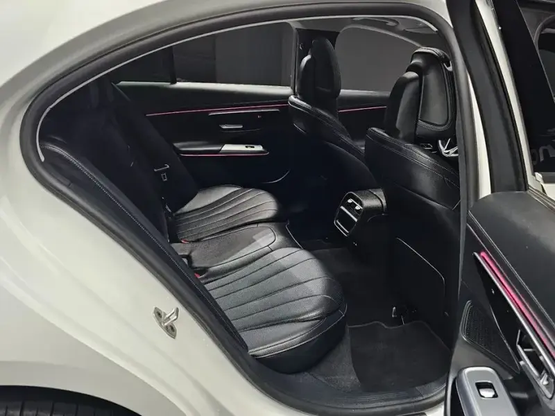 2024 Mercedes-Benz E-Класс с пробегом 30 304 км