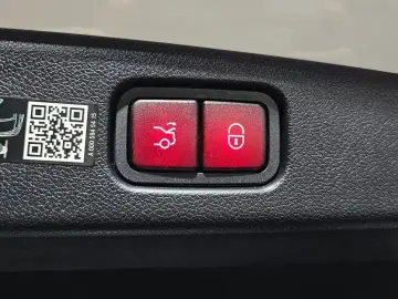 2024 Mercedes-Benz E-Класс с пробегом 30 304 км