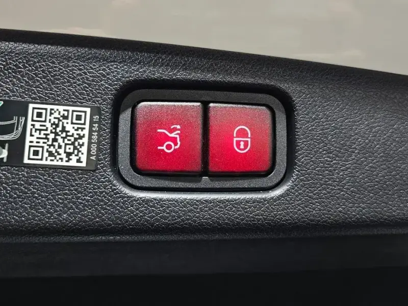 2024 Mercedes-Benz E-Класс с пробегом 30 304 км