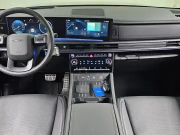 2025 Hyundai Santa Fe с пробегом 7 254 км