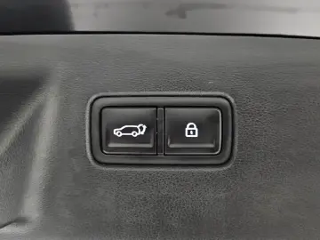2025 Hyundai Santa Fe с пробегом 7 254 км