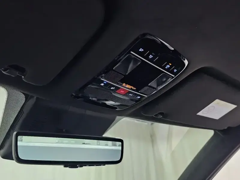 2025 Hyundai Santa Fe с пробегом 7 254 км