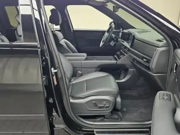 2025 Hyundai Santa Fe с пробегом 7 254 км