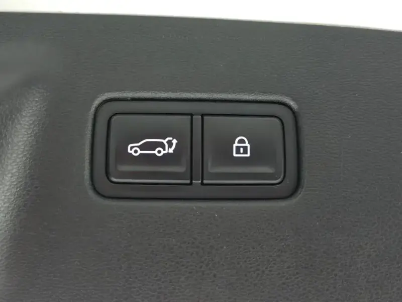 2024 Hyundai Santa Fe с пробегом 38 168 км