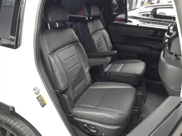 2024 Hyundai Santa Fe с пробегом 38 168 км
