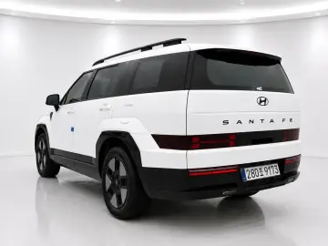 2023 Hyundai Santa Fe с пробегом 57 365 км