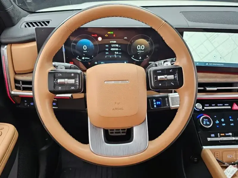 2023 Hyundai Santa Fe с пробегом 17 778 км