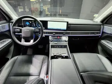 2023 Hyundai Santa Fe с пробегом 17 273 км