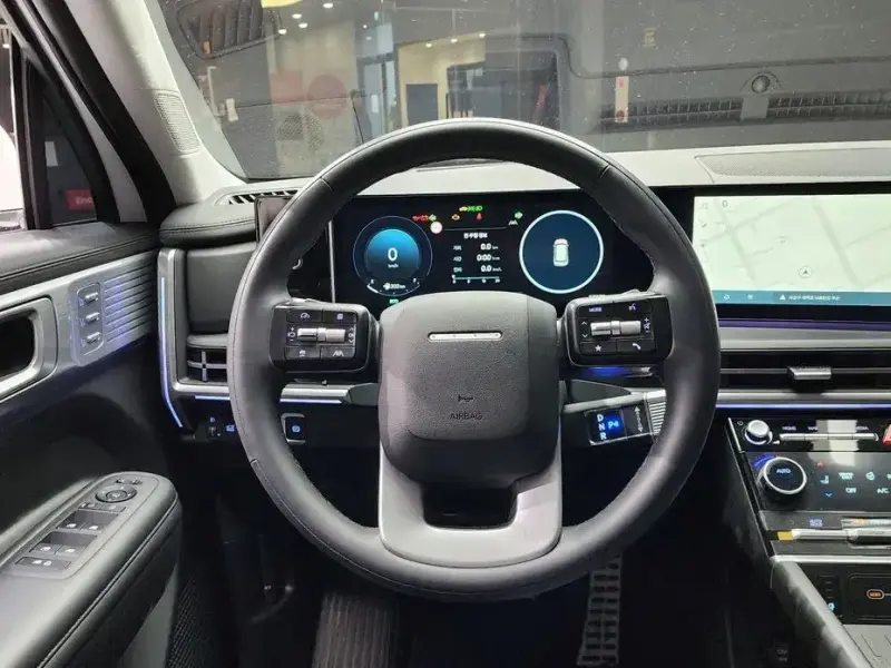 2023 Hyundai Santa Fe с пробегом 17 273 км