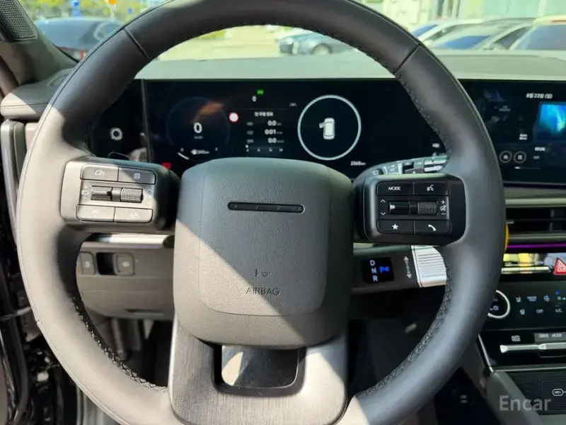 2026 Hyundai Santa Fe с пробегом 2 302 км