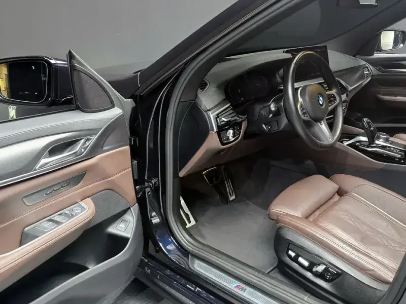 2023 BMW 6 серии с пробегом 39 743 км