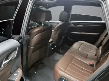 2023 BMW 6 серии с пробегом 39 743 км