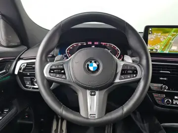 2024 BMW 6 серии с пробегом 22 208 км