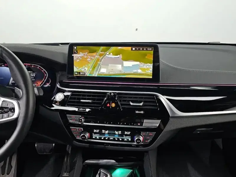 2024 BMW 6 серии с пробегом 22 208 км