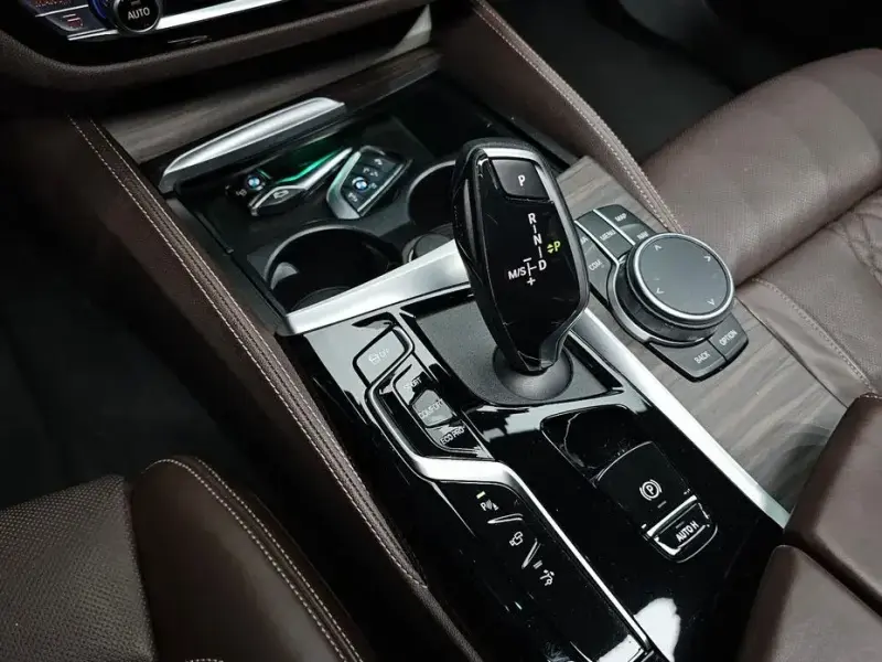 2020 BMW 6 серии с пробегом 58 229 км