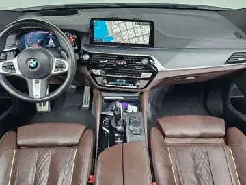 2022 BMW 6 серии с пробегом 85 027 км