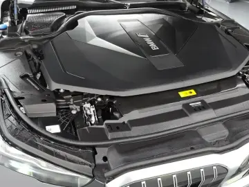 2023 BMW i5 с пробегом 35 595 км