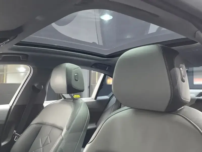 2023 BMW i5 с пробегом 35 595 км
