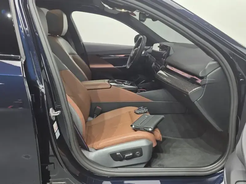 2023 BMW i5 с пробегом 32 280 км