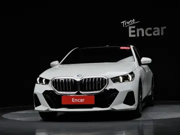 2025 BMW i5 с пробегом 39 003 км