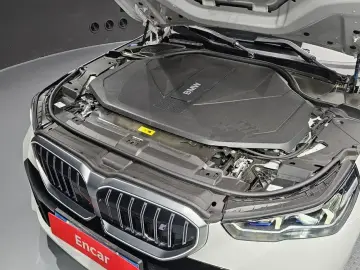 2025 BMW i5 с пробегом 39 003 км
