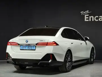 2026 BMW i5 с пробегом 482 км