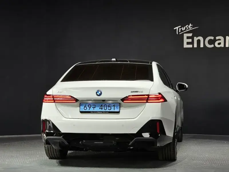 2026 BMW i5 с пробегом 482 км