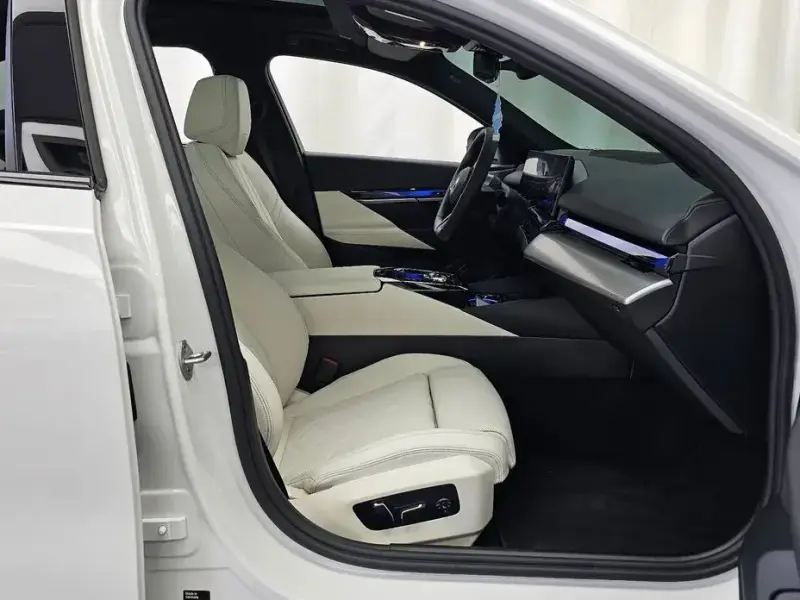 2026 BMW i5 с пробегом 482 км