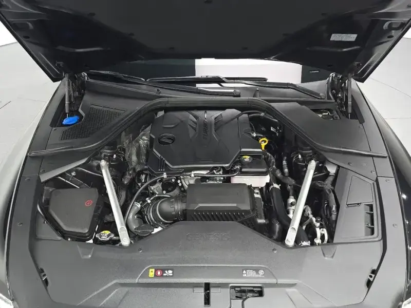 2023 Genesis G80 с пробегом 83 725 км