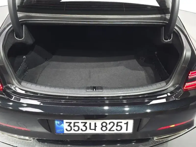 2023 Genesis G80 с пробегом 83 725 км