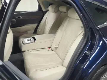 2023 Genesis G80 с пробегом 40 747 км