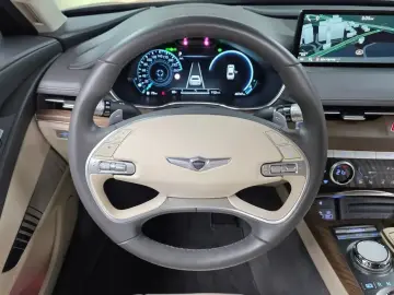 2023 Genesis G80 с пробегом 40 747 км