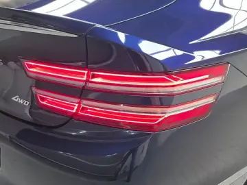 2023 Genesis G80 с пробегом 40 747 км