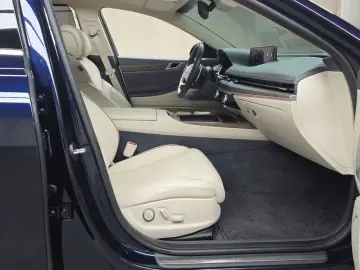 2023 Genesis G80 с пробегом 40 747 км