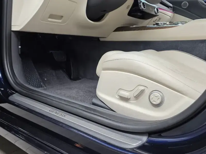 2023 Genesis G80 с пробегом 40 747 км