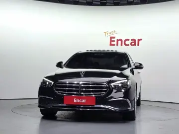 2021 Mercedes-Benz E-Класс с пробегом 50 699 км