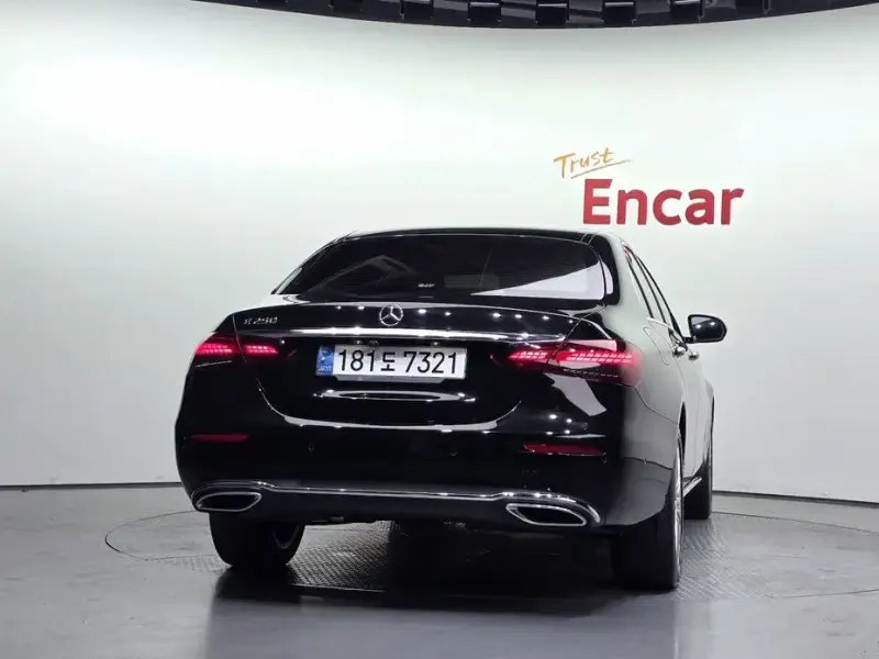 2021 Mercedes-Benz E-Класс с пробегом 50 699 км