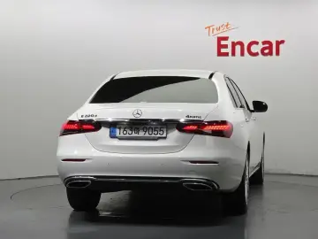 2021 Mercedes-Benz E-Класс с пробегом 66 418 км