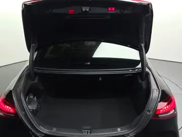2021 Mercedes-Benz E-Класс с пробегом 50 699 км