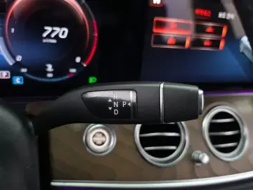 2021 Mercedes-Benz E-Класс с пробегом 66 418 км